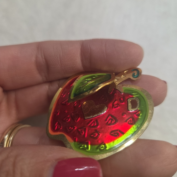 Colorful Apple Brooch - Picture 4 of 6